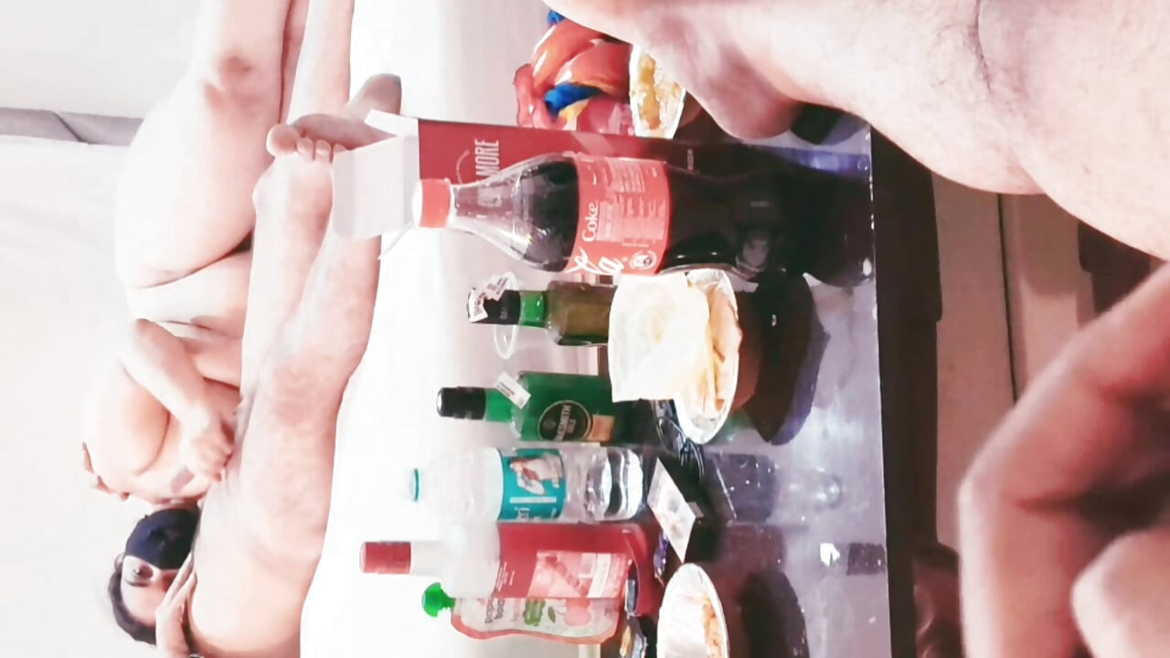 pati kai samne biwe ki chudai