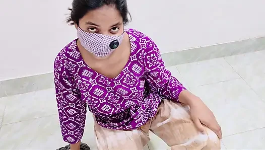 Unsatisfied Shila bhabhi gives her best fuck to the house owner for something extra xxx