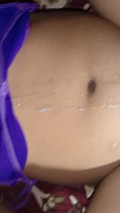 "Üniversiteli kız arkadaşın Hintçe anal seks videosu"ndan ikonik an