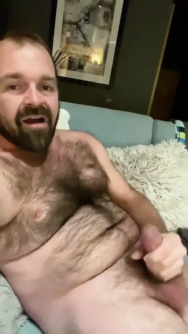 Behaarter bärtiger Papi — Papa, Handjob, Selbstbefriedigung, DILF ...