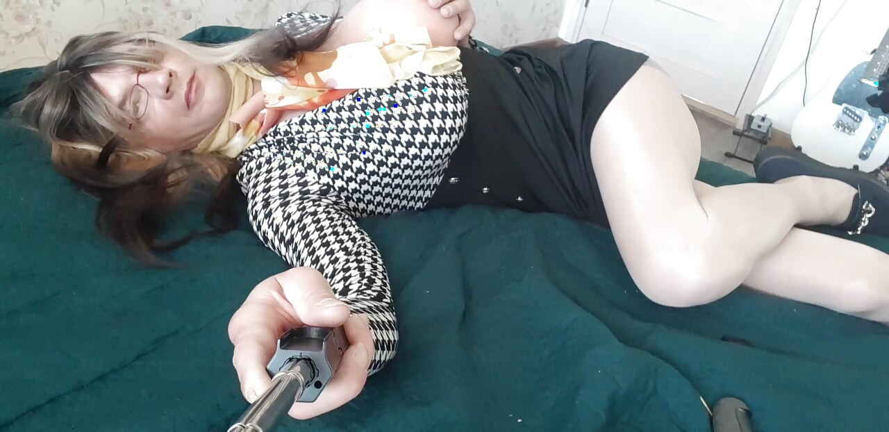 I'm lying on the bed