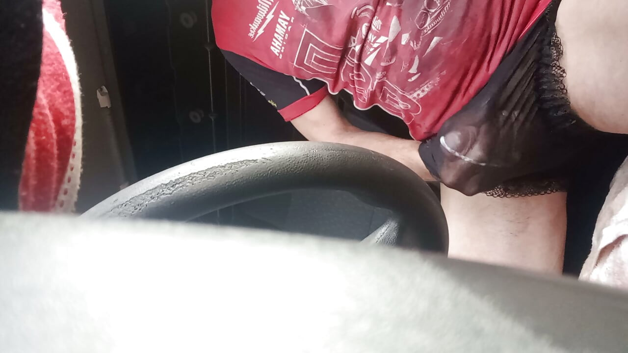 Skończyć w przezroczystych stringach