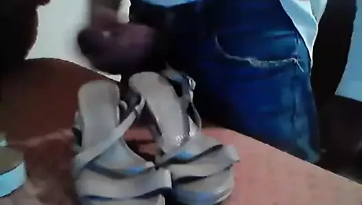 Arap seksi sandalet büyük boşalma