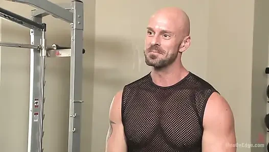 Pervy Handyman Has His Way with a Hot Muscle God at the Gym