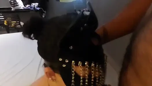 Blowjob basah yang meninggalkan rasa menginginkan lebih