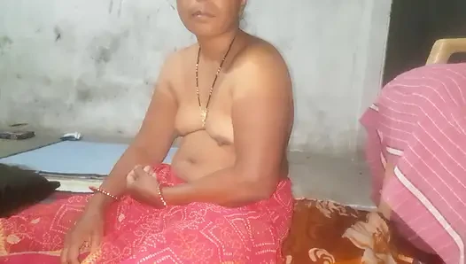 Sexi bhabi so rahi thi achanak hardchudai dardho raha doggy style