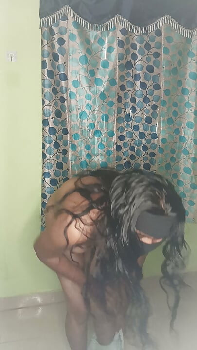 chithi Tamil bermain dengan payudara_Tamilchelvee