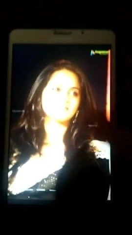 Cum tribute to arabian horse Anushka shetty!!!!!!