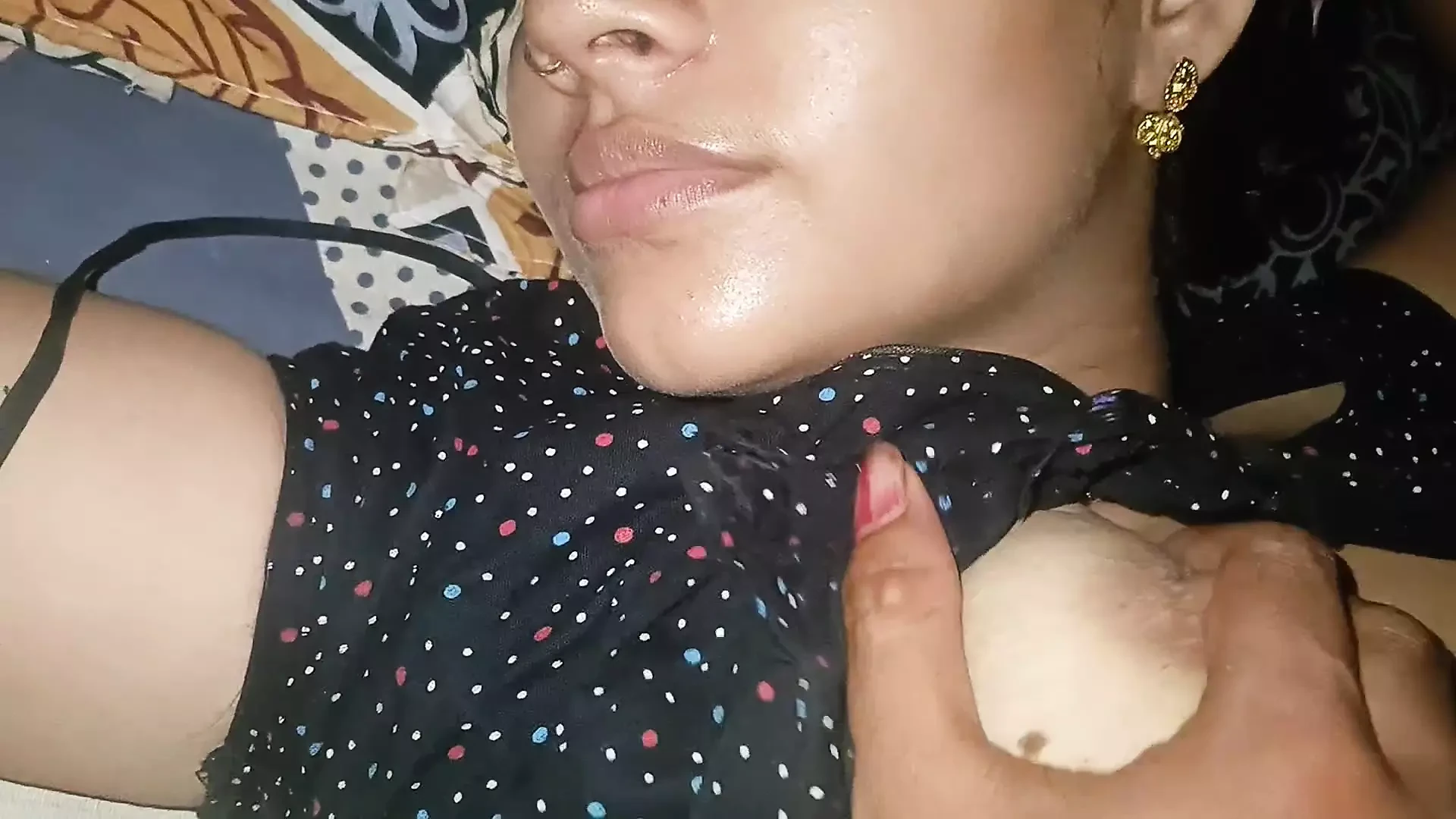 印度新人sabita bhabhi的夜间性爱 xxx video com