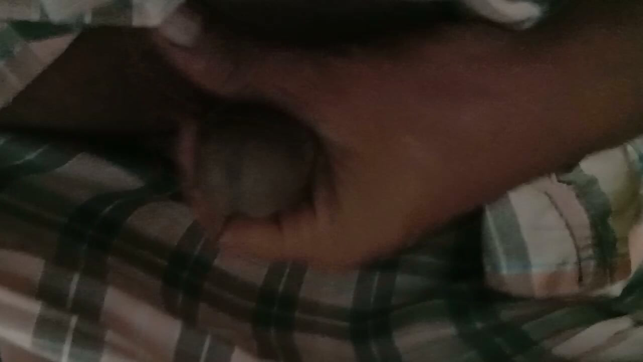 New boy from Bangladesh has started masturbating