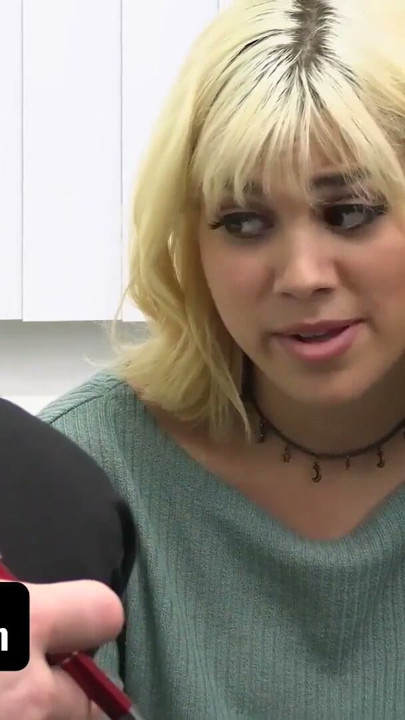 Sapık Terapi - Utangaç Küçük Ateş Lilith Grace Yaramaz Kişilik Sorunu İçin Özel Yardım Alıyor | Bölüm 1