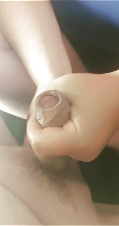 Fat bbw mommy xMaskedMommyWifex jerks off to cumshot the small marriage cock