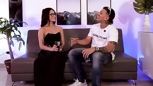 Carolina Guerrero Kadınlara Olan Gizli Çekiciliğini açıklıyor Ve...