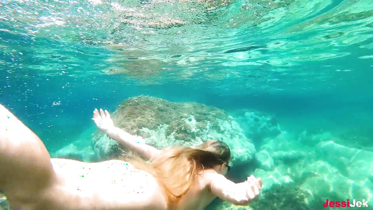 Amazing Underwater Sex with Big Ass Naked Adventures! Wild Anal on Beach Jessijek