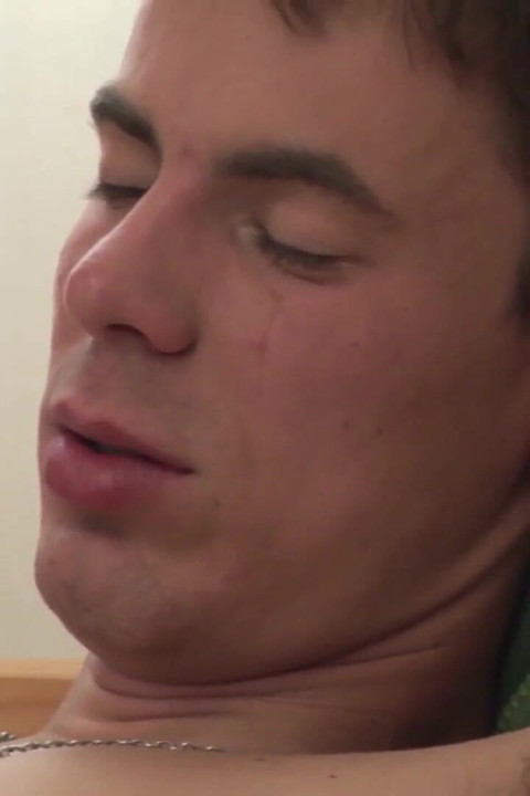 Exclusive video Bareback: Sexy bedroom fuck between very hot horny gays