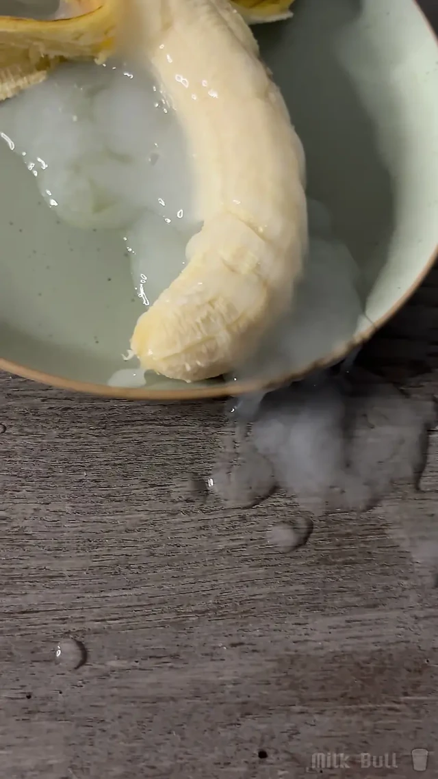 Hunk Drenches His Snack in Load After Load