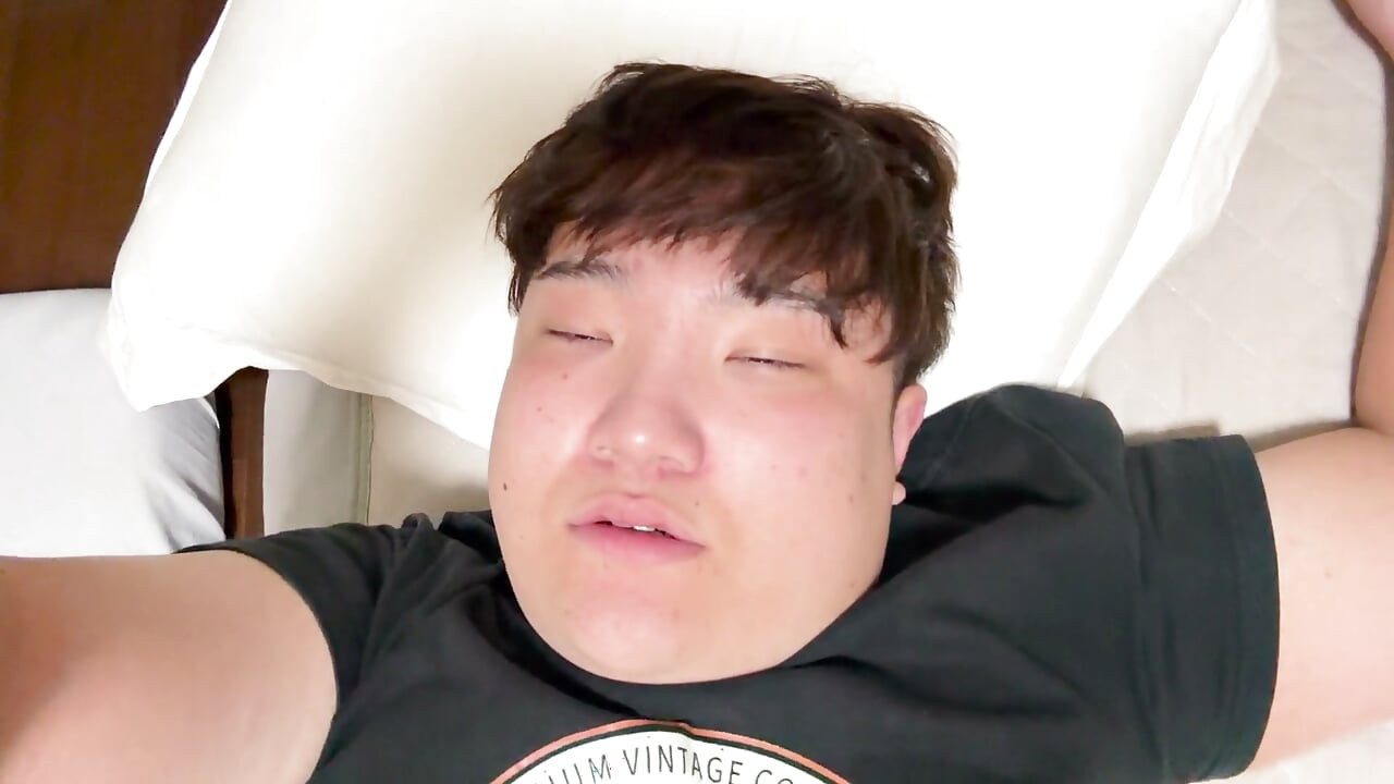 Kawaguchi-kun rolling around