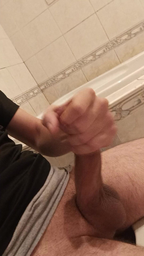 Cumshot masturbation