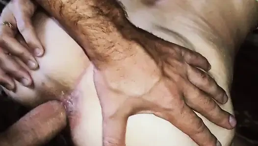 Pov close up - tante seksi dengan tubuh sempit