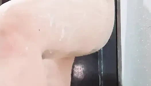 Heißes bhabhi- wäscht anal im badezimmer, plötzlich daver kommen