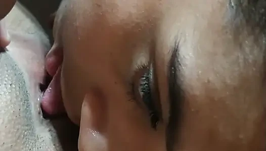 Carlita dan raquel kembali jilat memek