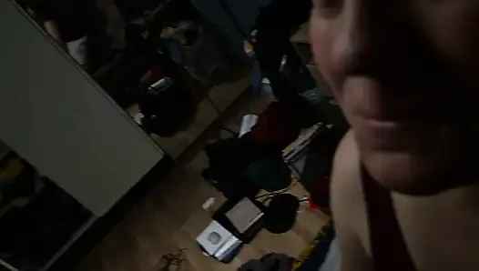 Sitting Assisted Self Suck+Wake n fill mouth