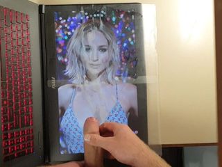 Cumtribute para jennifer lawrence - enorme carga