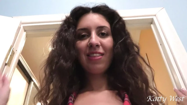 Seductive schoolgirl without panties wants to fuck