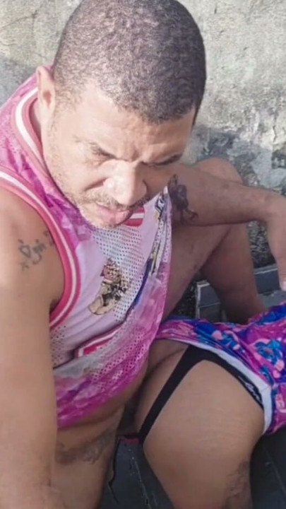 Îmi iau fiica vitregă pe scări 100% anal | Clip 1