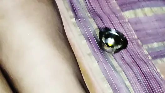 Suman Bhabhi ko nangi karke full body massage kiya.