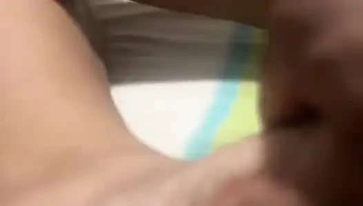 Evli kadın masaj yaptırıyor