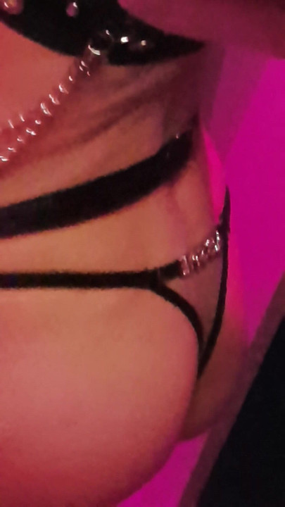 👑BaNDiTaQueeN AmPhibiSauNa⁷⁵⁰¹⁷ VaneSsaBiTCHx PariSChienneTrvprod⁷⁵
