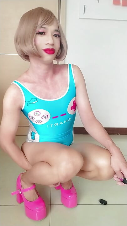 The Dirty Diaries of Cindy - the Filthy Little Slut Who Wet Herself in Her Swimsuit