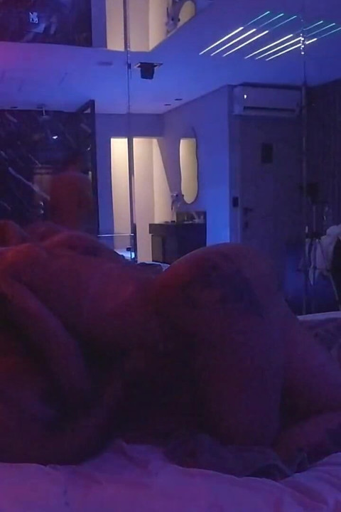 Triple Creampie: Filling the Trans Ass During a Train