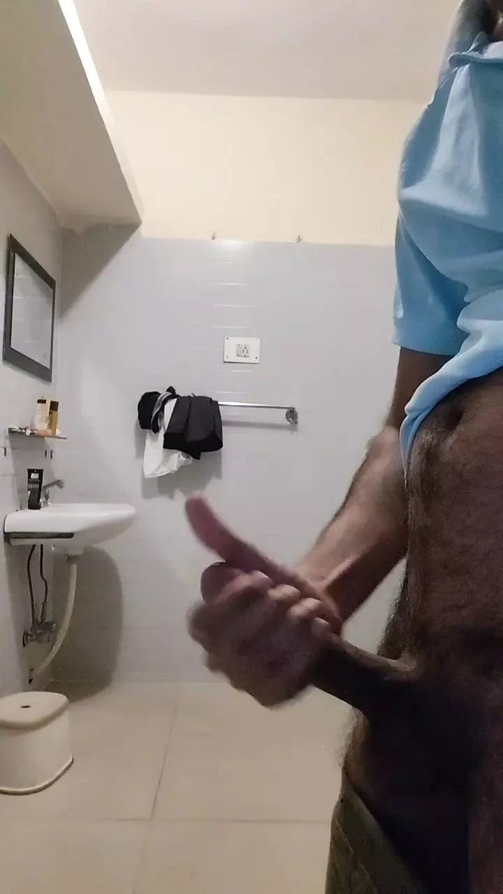 Indian man big dick mastrubating