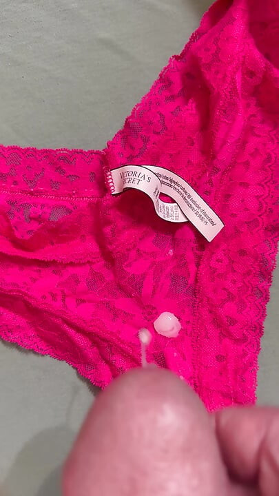 Cum in wife’s panties 50