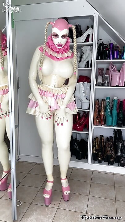 Miss Fetilicious in Latex Barbie Doll Outfit