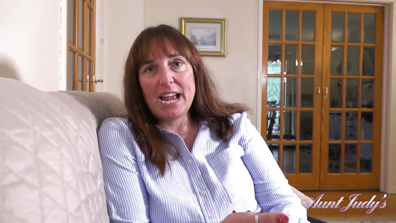 Auntjudys - Your Busty Landlady Ruby Cattrall Sucks Your Cock