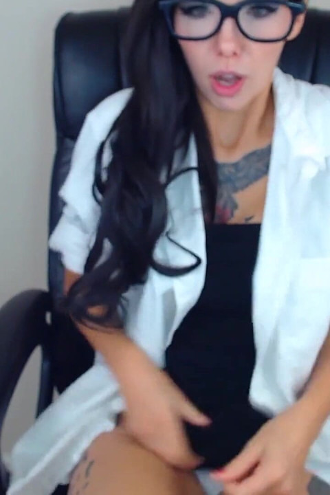 Luxúria de laboratório - orgasmos fortes e hormonais intensos