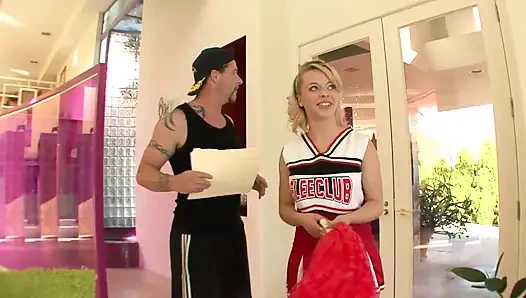 Young cheerleader gets fucked by coach