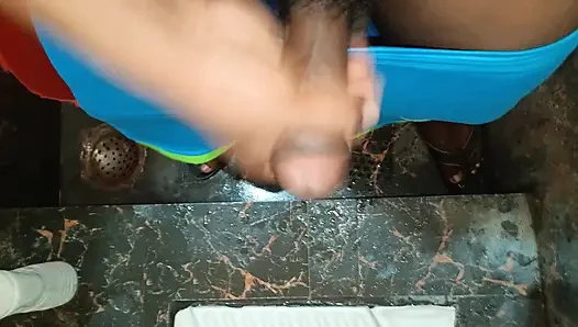 Güçlü büyük penis çok sert mastürbasyon sprom