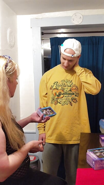 Tarot mesék a feminizációhoz