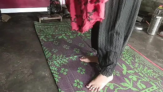Double dildo in ass to fuck big ass Hindi audio doggy style anal