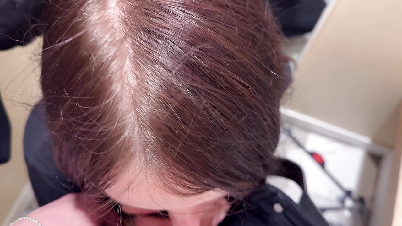 Fast Cum in a Shopping Mall Fitting Room