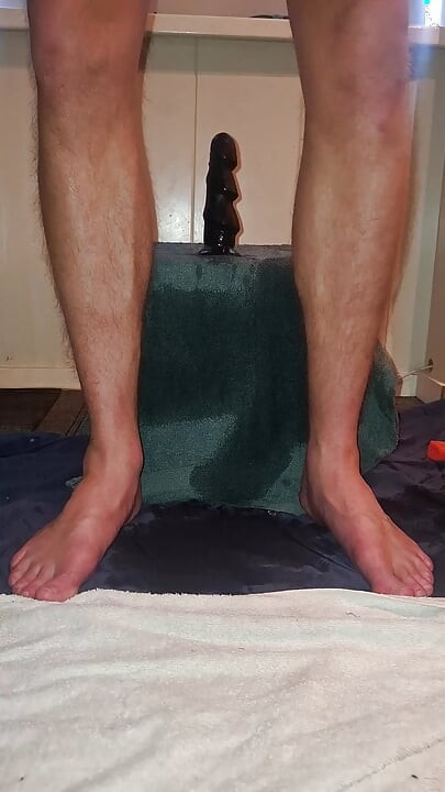 Hot solo male riding his dildo in the morning