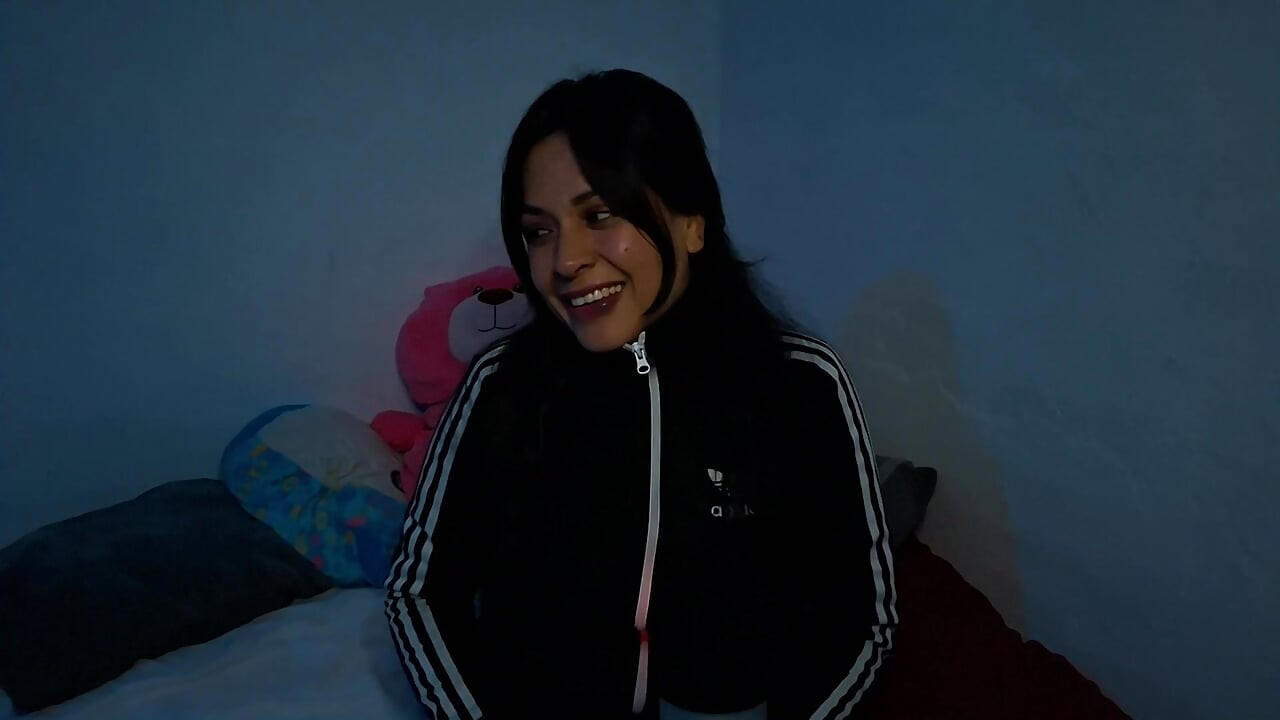 ASMR Scary Movie Night (MED DIN CRUSH)