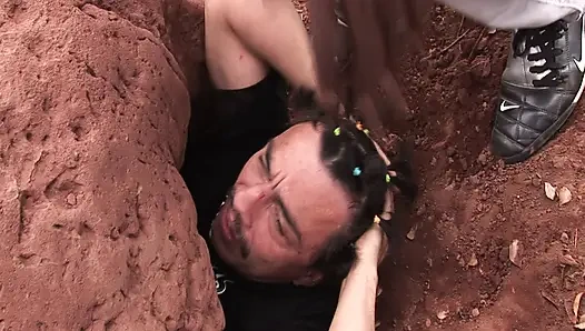 Kumda Gömülü Güzellik: Vahşi Açık Hava Fetiş Seks