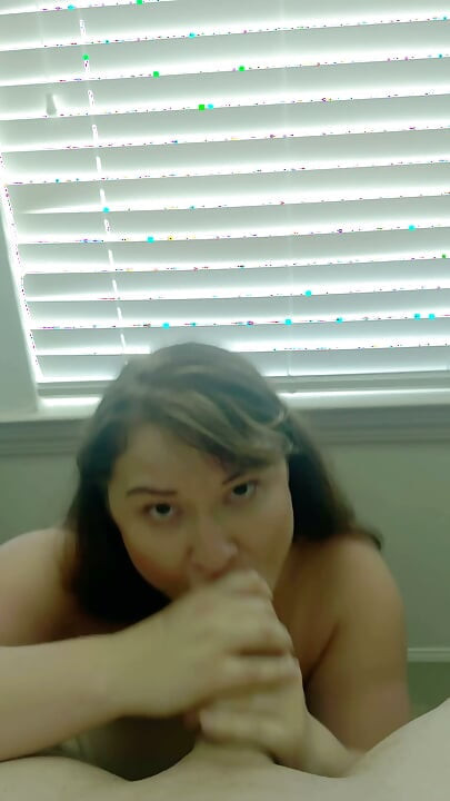 Amazing Amateur Blowjob Swallow - (2mins of sucking dry after I cum)