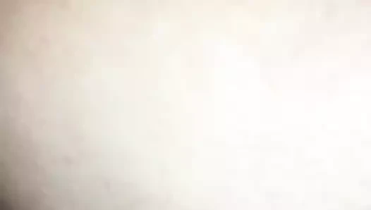 Sikiş arkadaşım babamın yarağının üzerine boşalıyor