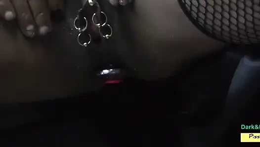 Die versaute königin von Pissing, "Dark Dea", zusammenstellung vol.1